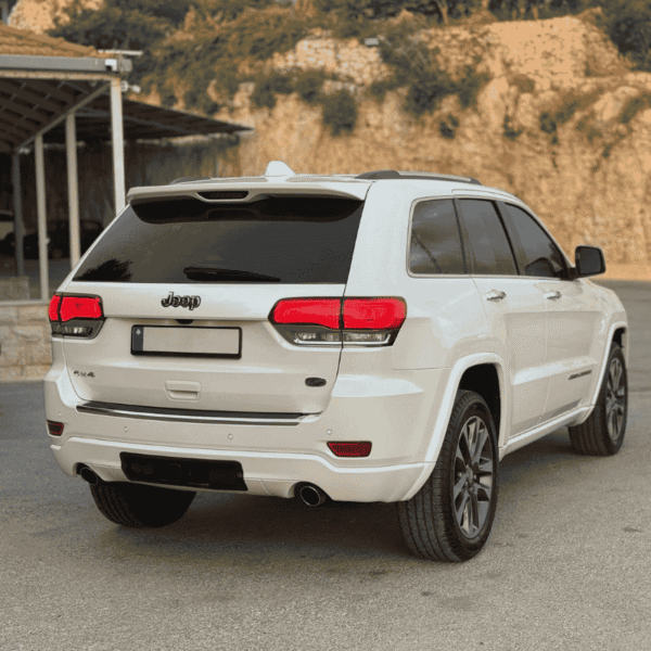 Pro cars Grand Cherokee 2017 Overland